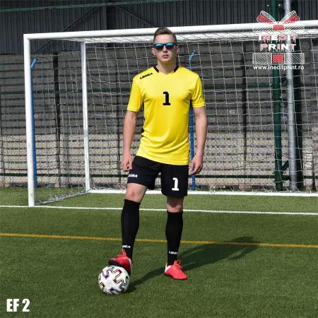 Echipament fotbal copii si adulti EF2 L, Tricou galben, șort negru