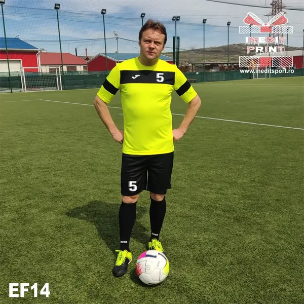 Echipament fotbal copii si adulti JOMA EF14 3XS, TRICOU VERDE FLUO SI SORT NEGRU
