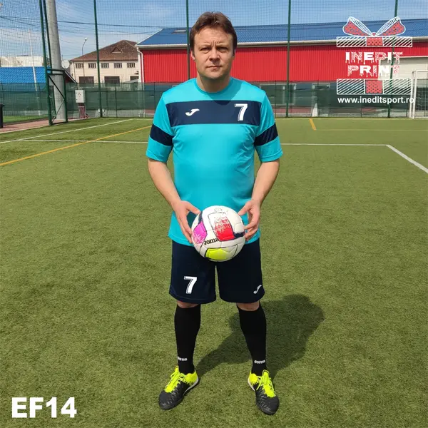Echipament fotbal copii si adulti JOMA EF14 XL, Tricou albastru deschis și șort negru