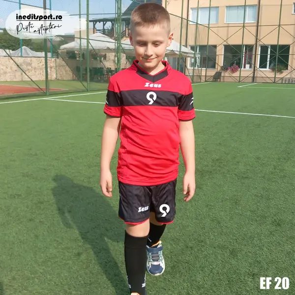 Echipament ZEUS KIT APOLLO pentru fotbal personalizabil copii si adulti EF20 3XS, ROSU-NEGRU