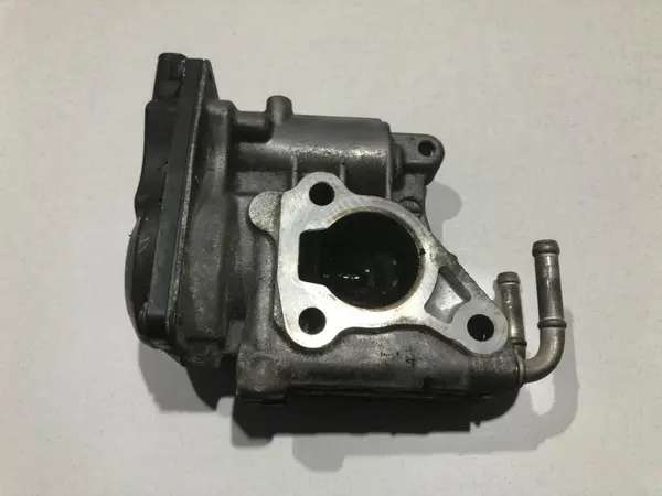 Egr 25800-0R010 Toyota Auris (2010-2013) 2.0 d4d 1AD-FTV 93 kw