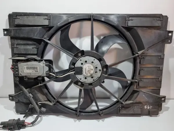 Electroventilator cu releu 1K0121203AN Skoda Octavia 2 facelift (2008-2013) 1.6 tdi cay