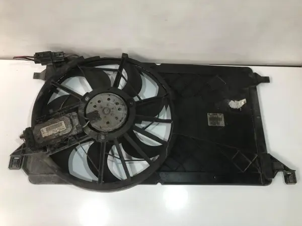 Electroventilator cu releu 3m5h-8c607-rj Ford Focus 2 facelift (2008-2010) 1.6 tdci G8DA