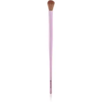 essence Blending is my cardio perie pentru difuzarea machiajului