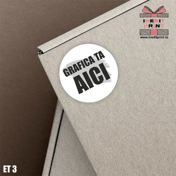 Etichete autocolante personalizate ET3 7x7 cm