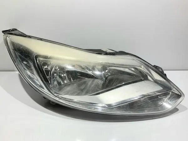Far dreapta BM51-13W029-AJ Ford Focus 3 (2011-2015)