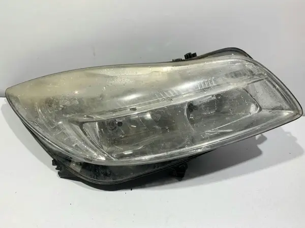 Far dreapta Opel Insignia A (2008-2013)