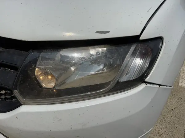 Far stanga 260601236R Dacia Logan 2 (2012-2017)