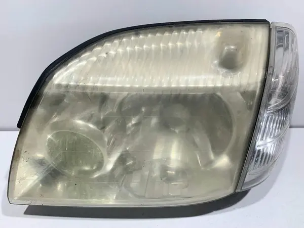 Far stanga Nissan X-Trail (2001-2007)