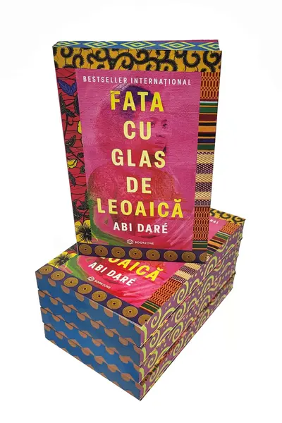Fata cu glas de leoaică - PRINTED EDGES