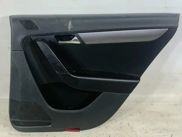 Fata usa interioara dreapta spate Volkswagen Passat B7 (2010-2014)