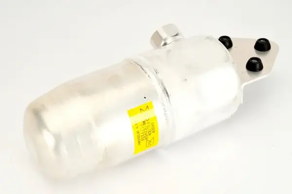 Filtru uscator AC AUDI A4, A6; VW PASSAT 1.9D 2.5D 2.7 intre 1997-2005