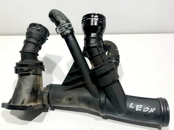 Flansa lichid racire antigel 04L121071F Volkswagen Golf 7 (2012-2017) 1.6 tdi DGTE