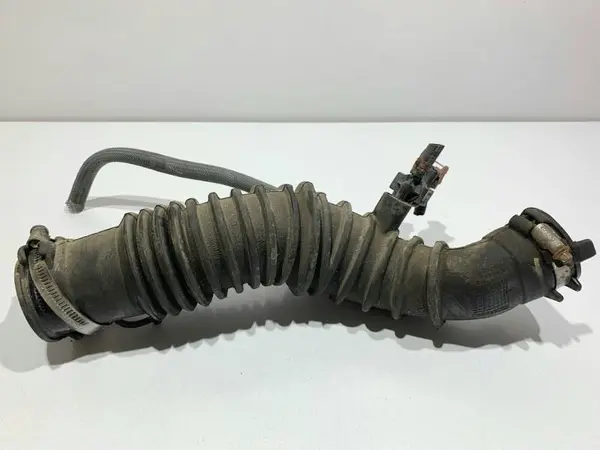 Furtun admisie aer 165750001R Renault Megane 3 (2008-2012) 1.4 TCE H4J700