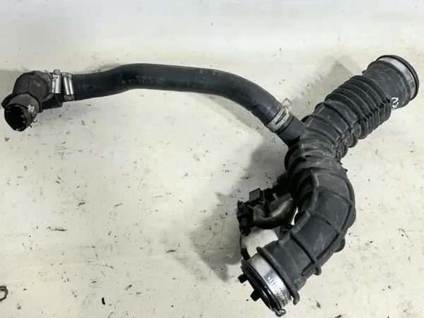 Furtun admisie aer 165764382R Dacia Sandero 2 (2012-2017)