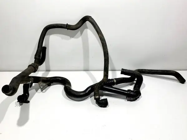 Furtun / conducta apa BMW X6 (2008-2014) [E71, E72] 3.0d M57 306D3