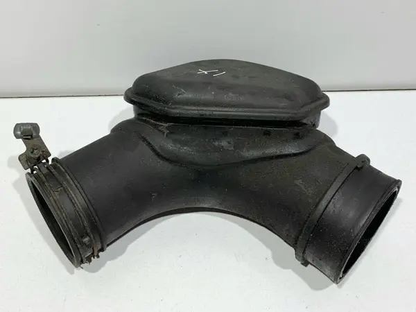 Furtun / rezonator admisie aer 28138-2Y310 Kia Sportage (2010-2015) 1.7 crdi D4FD