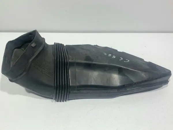 Furtun / tub admisie aer 4F0129739B Audi A6 (2004-2011) [4F2, C6] 2.7 tdi CANA
