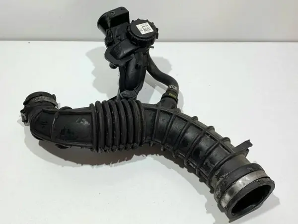 Furtun turbo / admisie aer 8200750731 Dacia Logan (2004-2012)