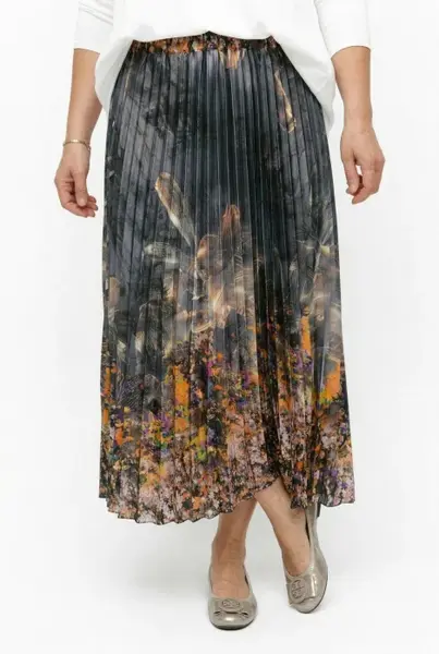 Fusta eleganta, plisata, satinata, cu imprimeu floral artistic