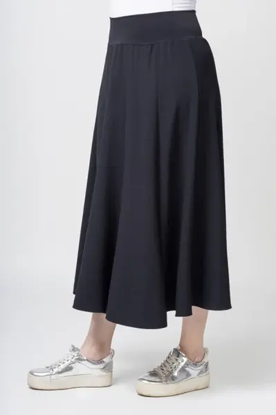 Fusta neagra in clini, din vascoza (78cm)