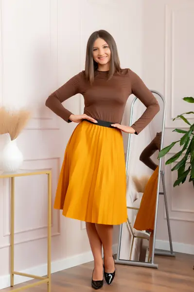 Fusta plisata Luna cu elastic in talie - Galben mustar