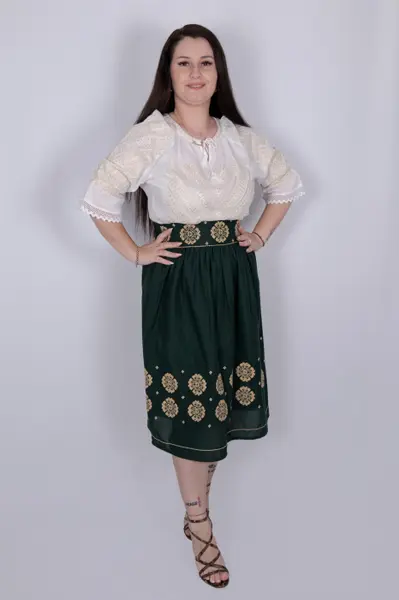 Fusta stilizata cu motive traditionale Ofelia 6