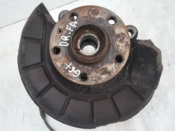 Fuzeta dreapta fata 1K0407256AA Audi Q3 (2011-2017) [8U] 1.6 tdi CAYC