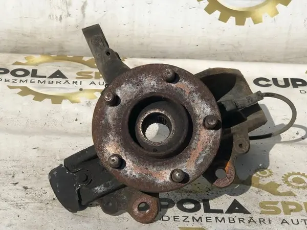 Fuzeta dreapta fata 3m51-3k170-bh Ford Focus 2 (2004-2010) [DA_] 1.6 tdci G8DA