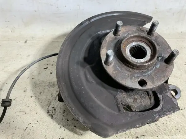 Fuzeta dreapta fata 40014-JD040 Nissan Qashqai (2007-2010) [J10] 1.5 dci K9K282