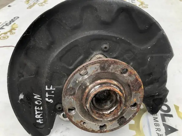 Fuzeta stanga fata 5q0407257c Volkswagen Golf 7 (2012-2017) 2.0 tdi