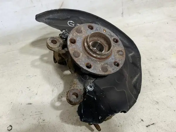 Fuzeta stanga fata 5WA407255 Skoda Octavia 3 (2013-2017 ) 2.0 tdi; 2.0 tfsi; 1.5 tsi CRBC