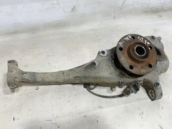 Fuzeta stanga fata 8K0407257L Audi A5 (2007-2011) [8T3] 2.7 tdi CGKA