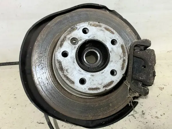 Fuzeta stanga spate cu abs 6761579 09 BMW Seria 1 (2004-2011) [E81, E87] 2.0d; 1.6 benzina N43B16