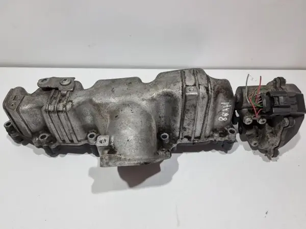 Galerie admisie cu clapete si motoras 03L129711E Seat Exeo (2008-2013) 2.0 tdi