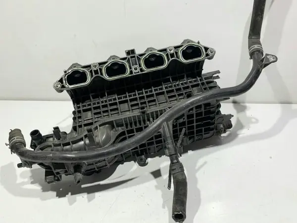 Galerie admisie intercooler 04E145749B Audi A3 (2012-2019) [8V1] 1.2 tsi; 1.4 psi CYVB; CZEA; CJZ