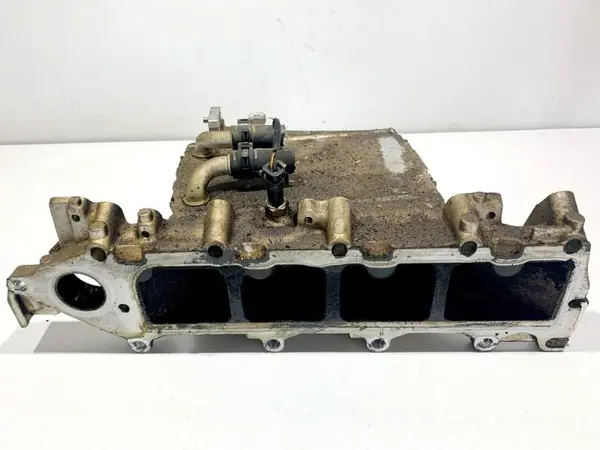 Galerie admisie intercooler 04L129711R Volkswagen Golf 7 (2012-2017) 1.6 tdi DDYA