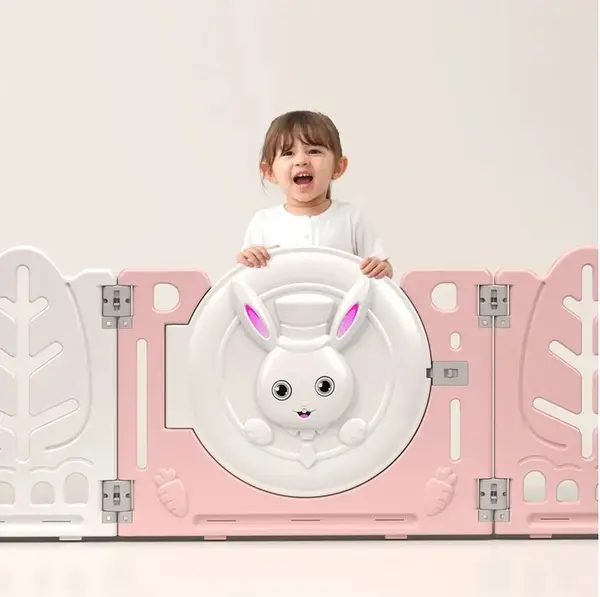 Gardulet loc de joaca copii pentru interiorexterior Nichiduta Garden 200x155 cm cu margini rotunjite, poarta de siguranta, covoras din spuma 1cm grosime,100 bile color si cosulet pliabil Bunny Pink