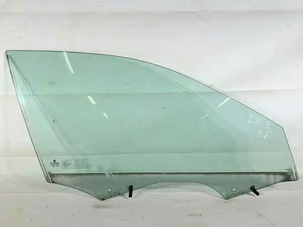 Geam usa dreapta fata Skoda Superb 3 (2015-2019)