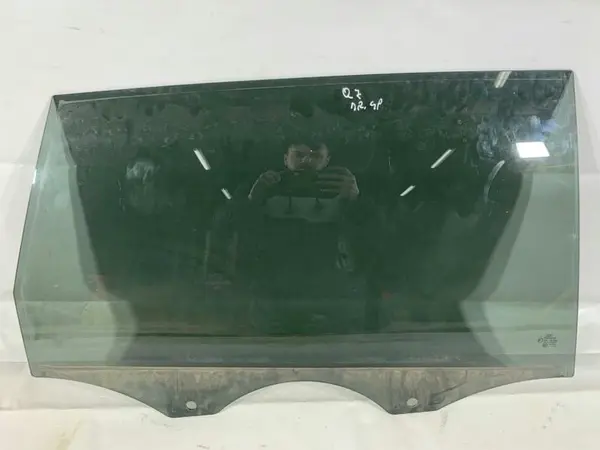Geam usa dreapta spate Audi Q7 facelift (2010-2015) [4L]