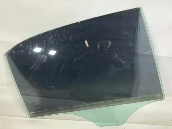 Geam usa dreapta spate Mercedes E-Class (2009->) [W212]