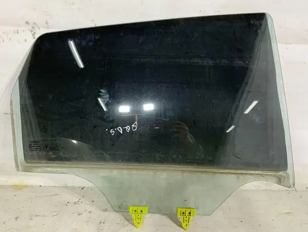 Geam usa dreapta spate Nissan Qashqai (2007-2010) [J10]