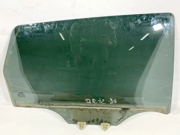 Geam usa dreapta spate Nissan Qashqai plus 2 ( 2008-2010) [J10]