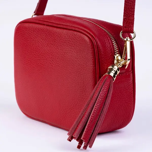Geanta crossbody rosie din piele naturala, cu ciucure din piele
