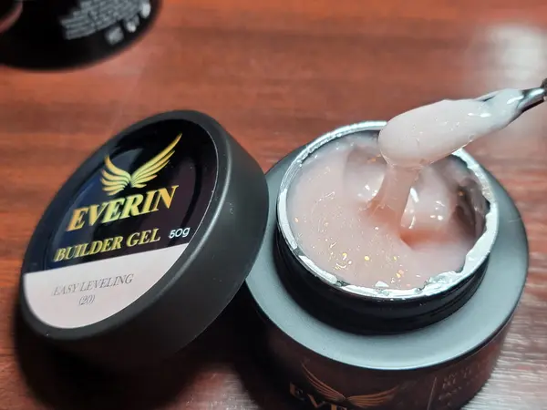 Gel constructie Everin Autonivelant 50gr- Easy Leveling 20 - EL-19