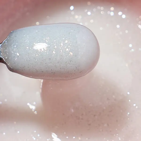 Gel Milky White - Shimmer Obsession Gel Everin 15gr cu Sclipici 05