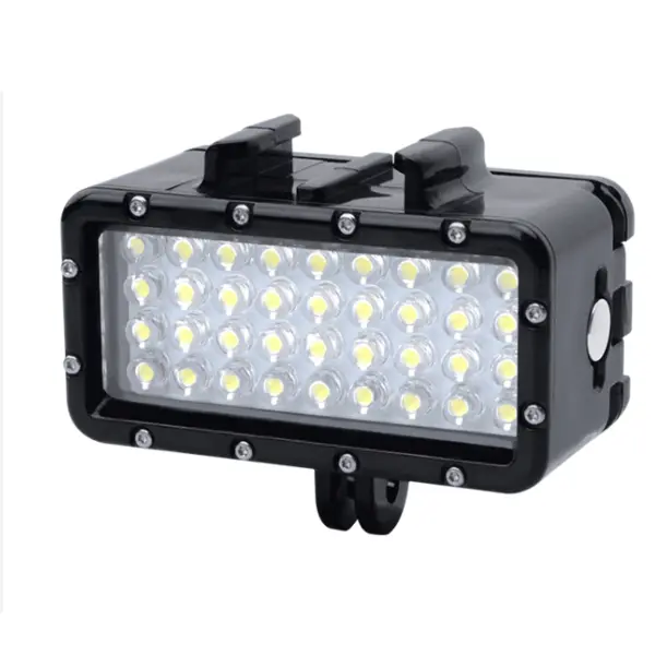 Generic Lampa waterproof 45m pentru camere de actiune