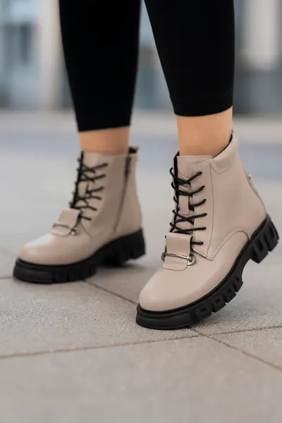 Ghete Dama din Piele Taupe cu Accesoriu - GENI B