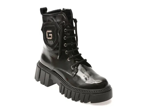 Ghete GRYXX negre, 307113, din piele naturala lacuita