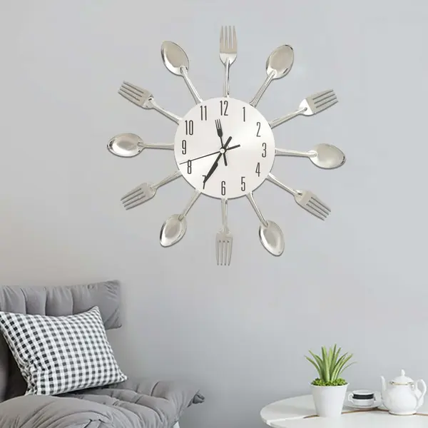 Gossi ceas de perete model lingura/furculita argintiu 31 cm aluminiu
